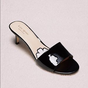 Kate Spade New York.Savvi..kitten heel slide..8m..